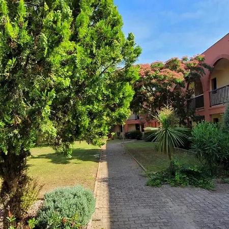 Appartamento Charming Studio With Swimming Pool At Cap D'agde