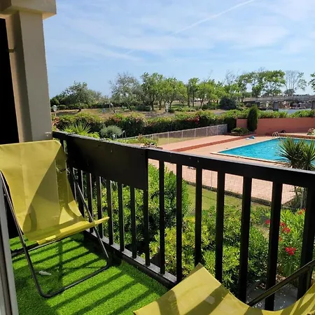 Charming Studio With Swimming Pool At Cap D'agde Appartamento
